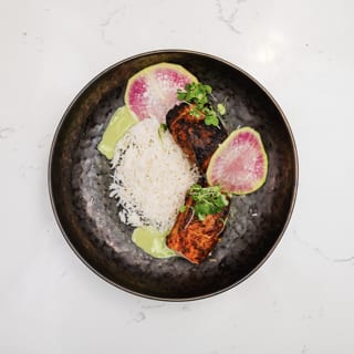 Tandoori Salmon with Cilantro Yogurt Sauce